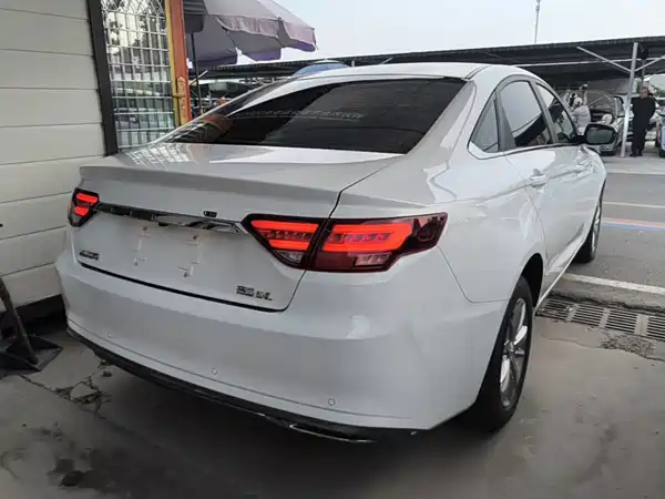 Geely Emgrand GL 2021