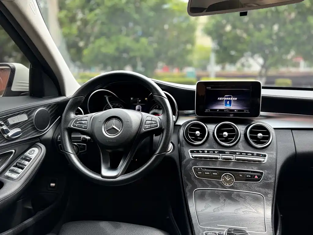 Mercedes-Benz C-Class 2018 — фото 15