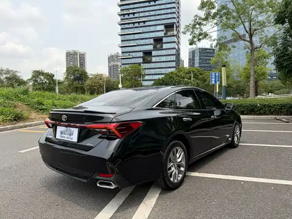 Toyota Avalon 2022
