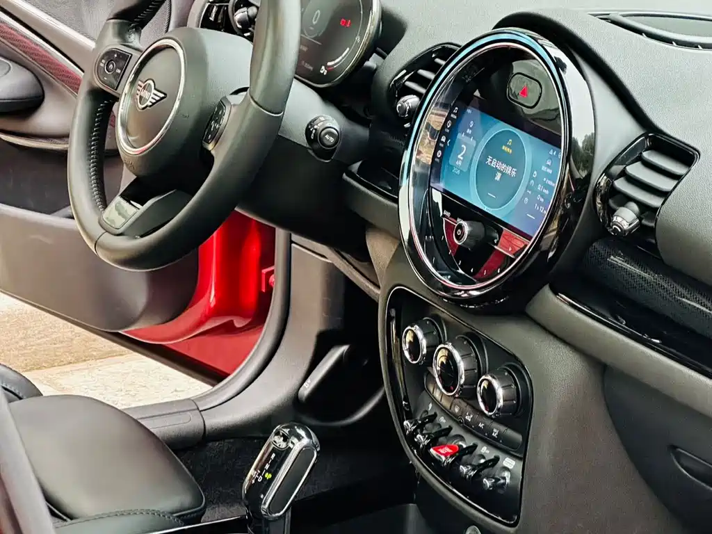 MINI Clubman 2022 — фото 13