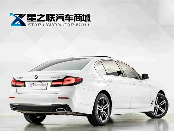 BMW 5 Series 2021