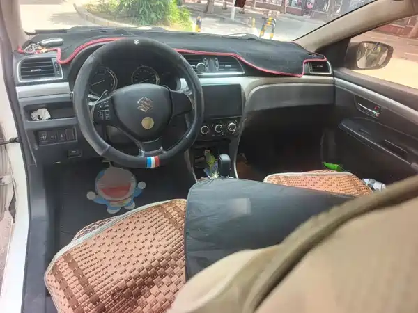 Suzuki Qiyue 2016