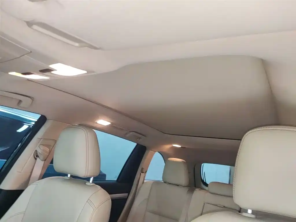 Toyota Highlander 2018 — фото 18