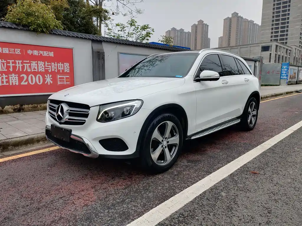 Mercedes-Benz GLC 2016 — фото 1