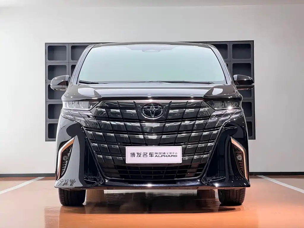 Toyota Alphard 2024 — фото 2