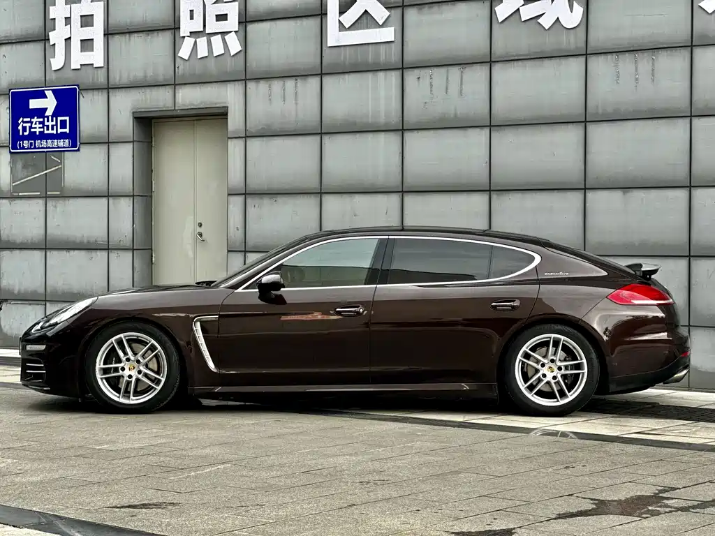 Porsche Panamera 2015 — фото 3