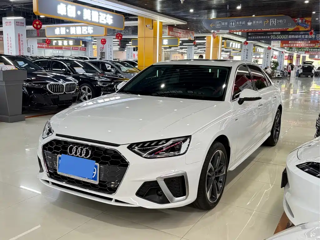 Audi A4L 2025