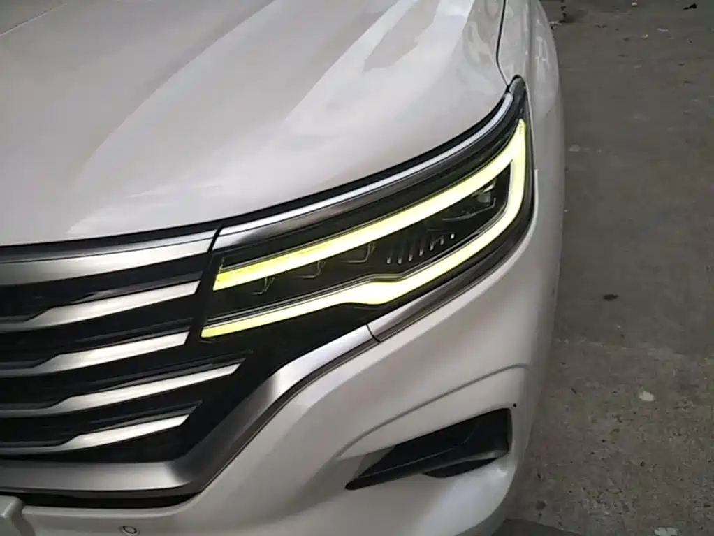 Roewe RX5 eMAX 2020 — фото 24