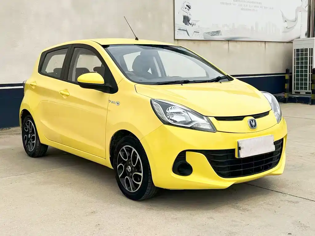 Changan BenBen 2015