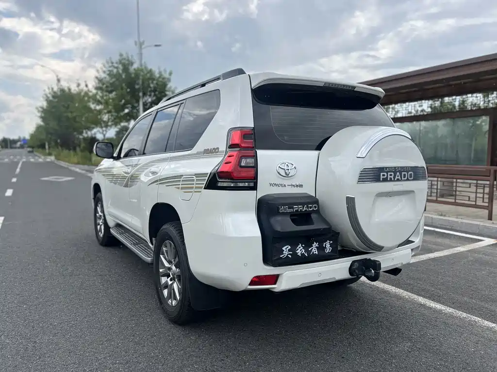 Toyota Prado 2019 — фото 4