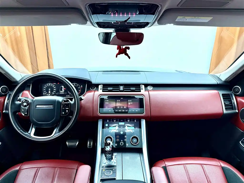 Land Rover Sport 2021 — фото 9