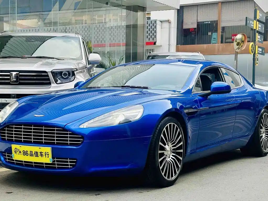 Aston Martin Rapide 2013 — фото 1