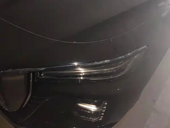Hongqi H5 2025