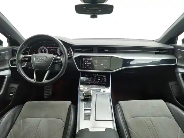 Audi A6L 2022