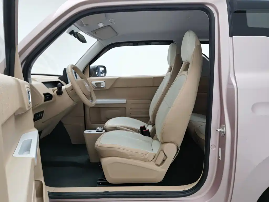 Geely Galaxy Panda 2023 — фото 10