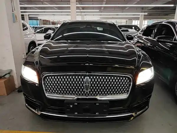 Lincoln Continental 2021