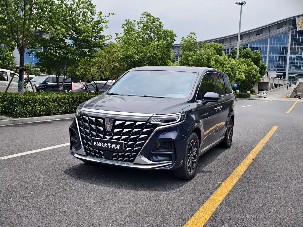 Roewe iMAX8 New Energy 2023