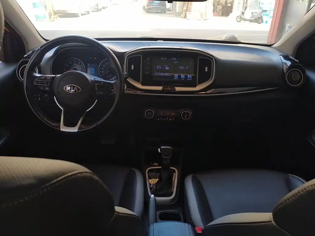 Kia KX1 2020 — фото 10