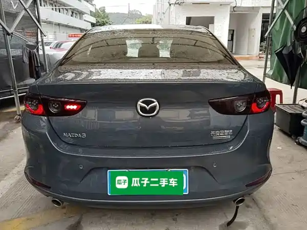 Mazda 3 Axela 2022
