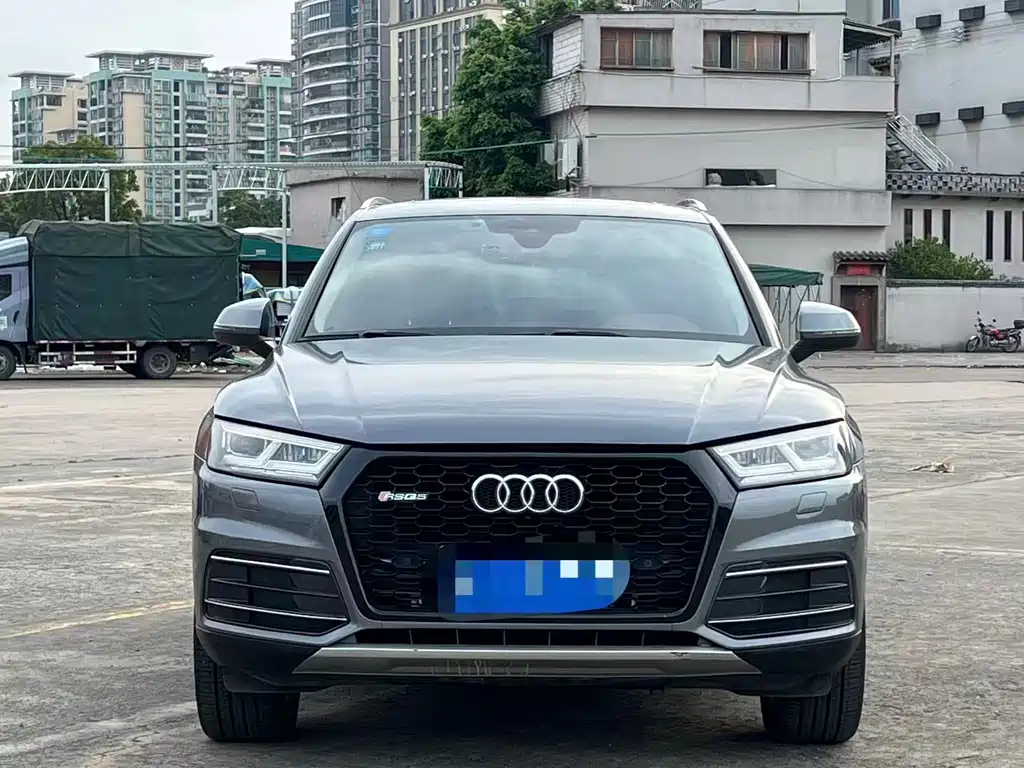 Audi Q5L 2019 — фото 6