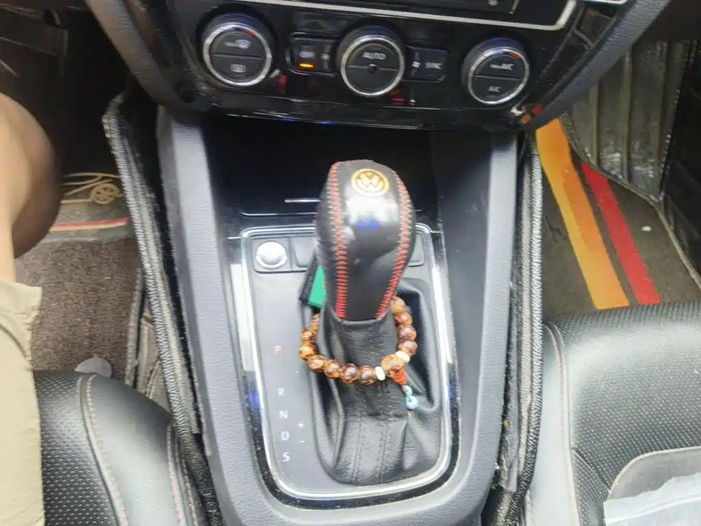 Volkswagen Sagitar 2017