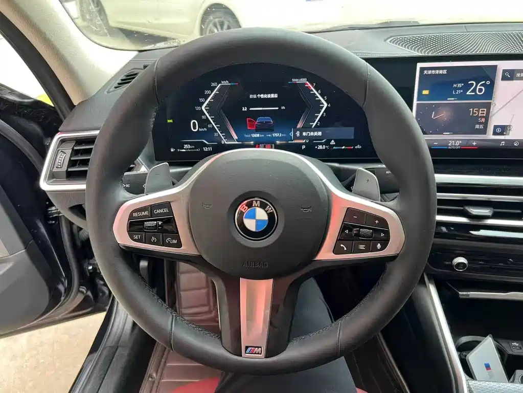 BMW 3 Series 2023 — фото 11