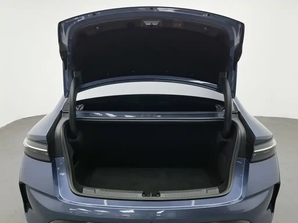 BYD Seal 2022 — фото 16