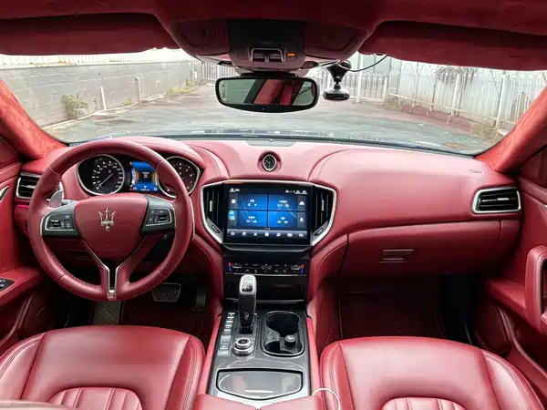 Maserati Ghibli 2017