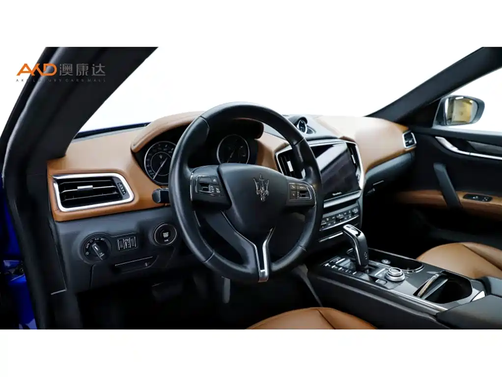 Maserati Ghibli 2021 — фото 6
