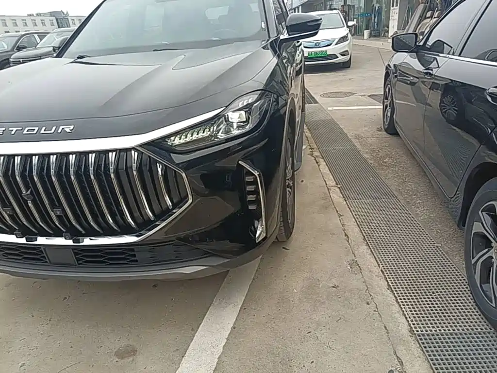 Jetour Jietu X70 PLUS 2024 — фото 24