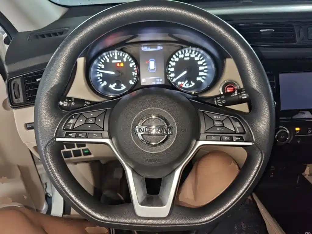 Nissan X-Trail 2018 — фото 11