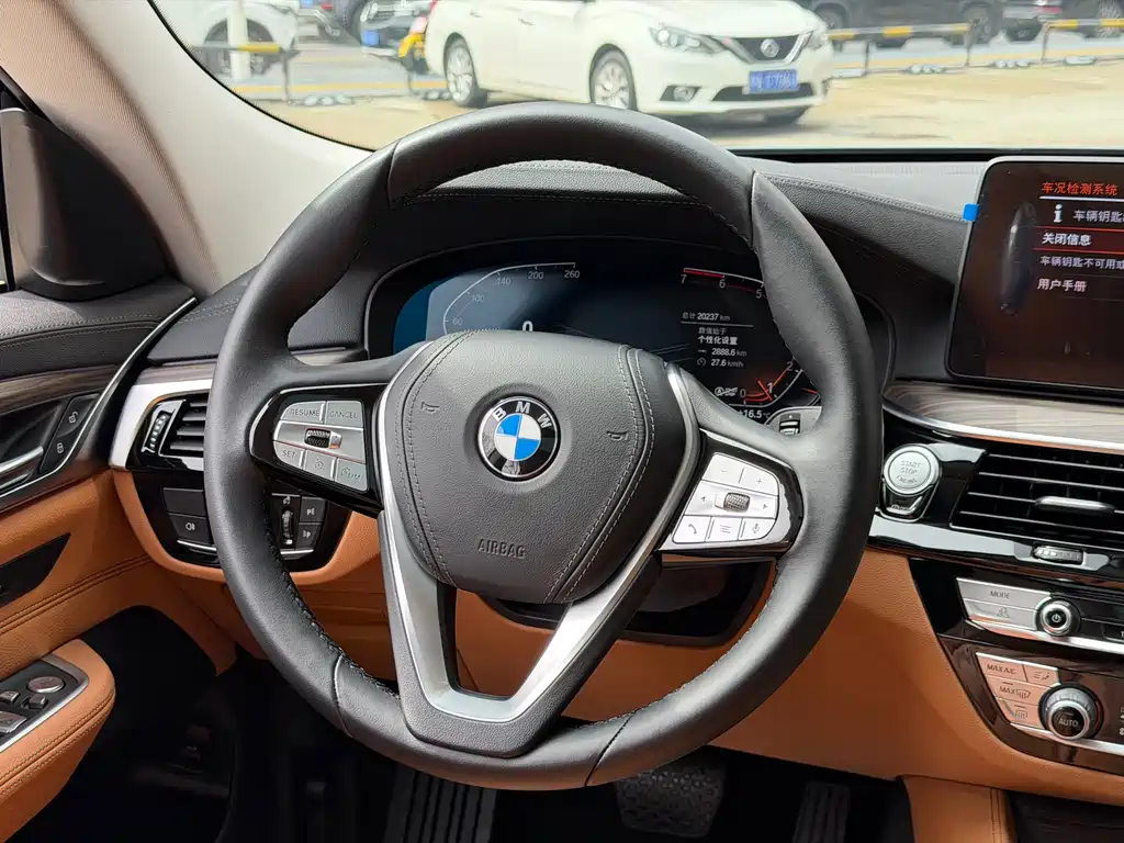 BMW 6 Series GT 2021 — фото 16