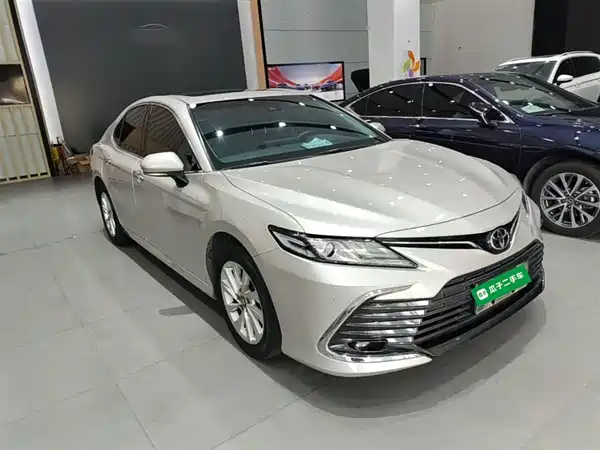 Toyota Camry 2021