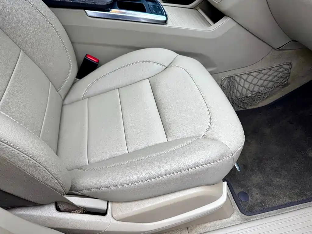 Mercedes-Benz M-Class 2012 — фото 17