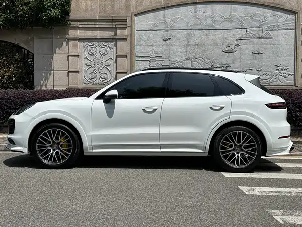 Porsche Cayenne 2019