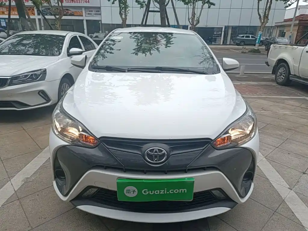 Toyota Yaris L 2017