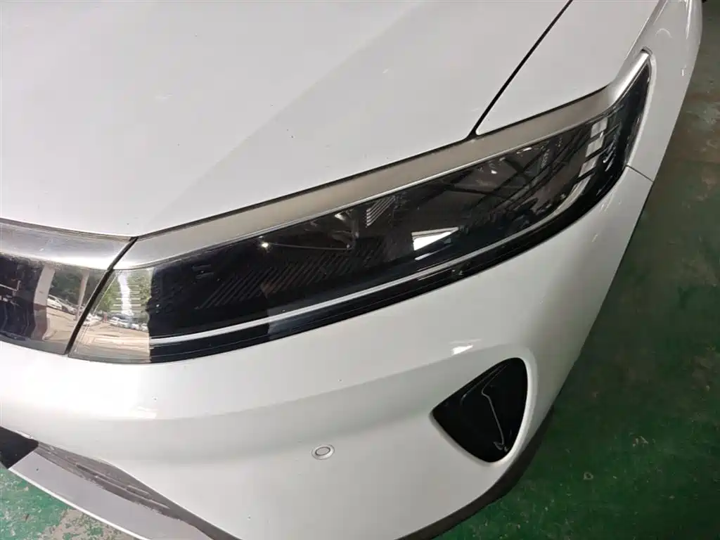 BYD Seal 05 DM-i 2025 — фото 24