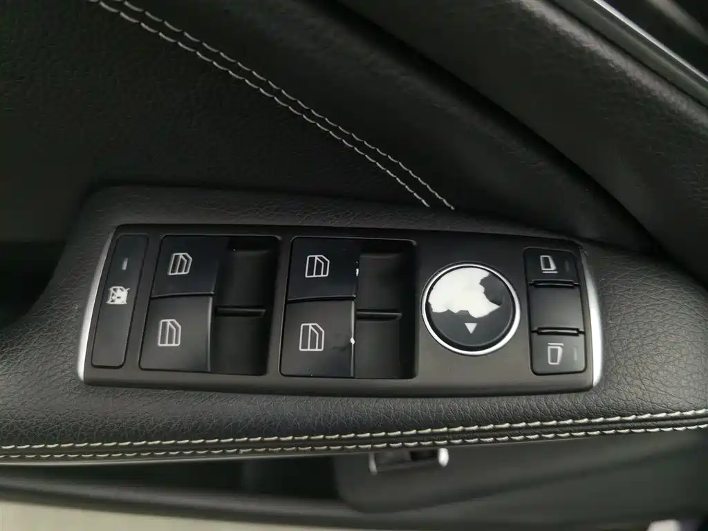 Mercedes-Benz CLA 2016 — фото 9