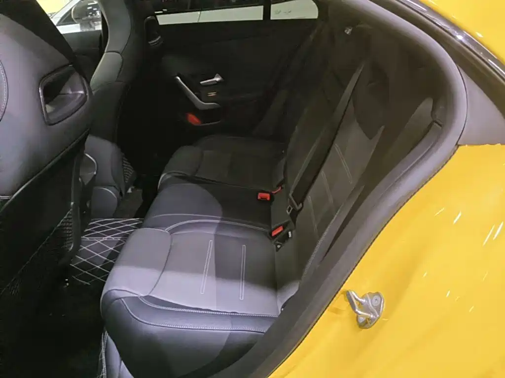 Mercedes-Benz Mercedes CLA AMG 2022 — фото 17