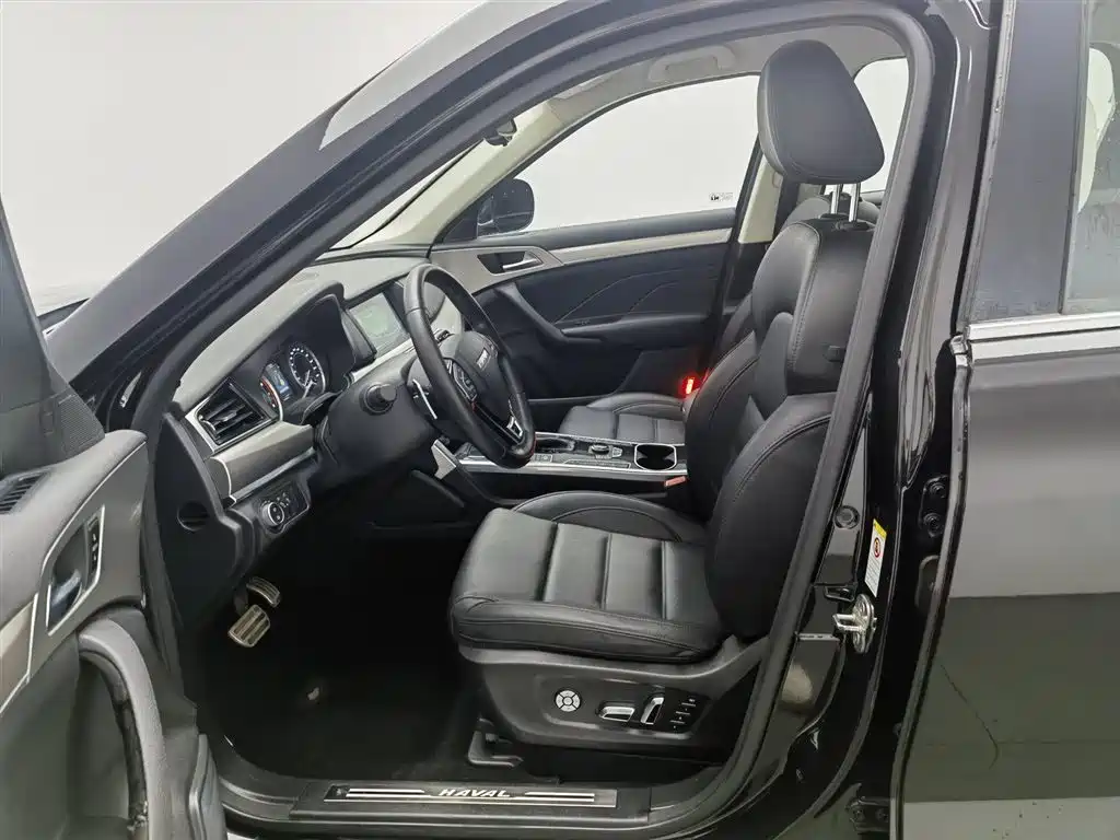Haval H7 2017 — фото 10