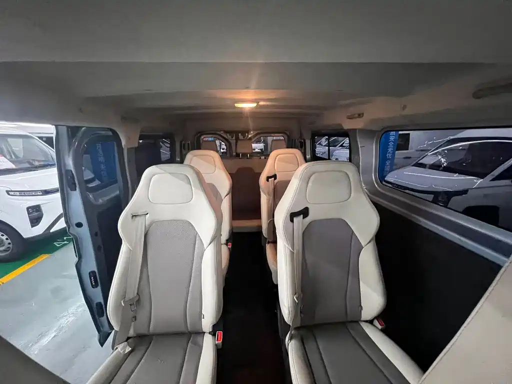 Changan 跨越星光 EV 2025款 350km 豪华版 9座 50.23kWh 2025 — фото 12