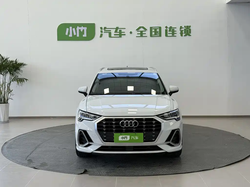 Audi Q3 2023 — фото 2