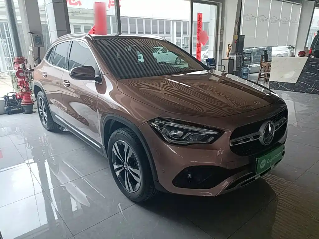 Mercedes-Benz GLA 2023