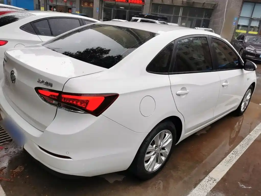 Buick Excelle 2021