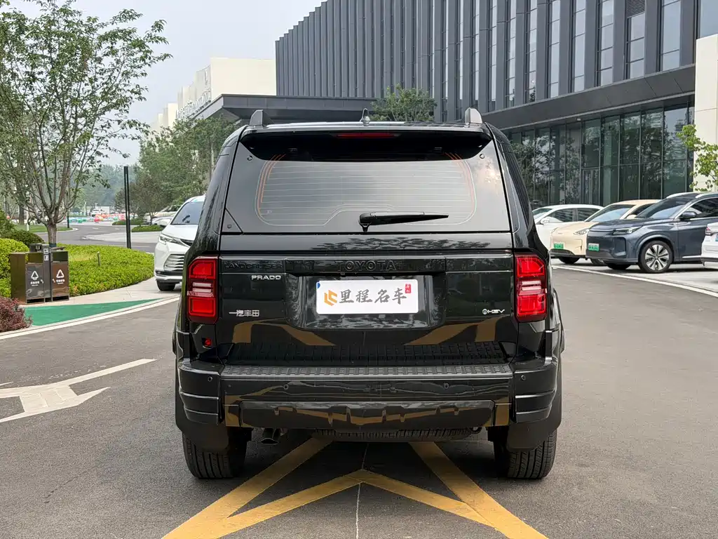 Toyota Prado 2026