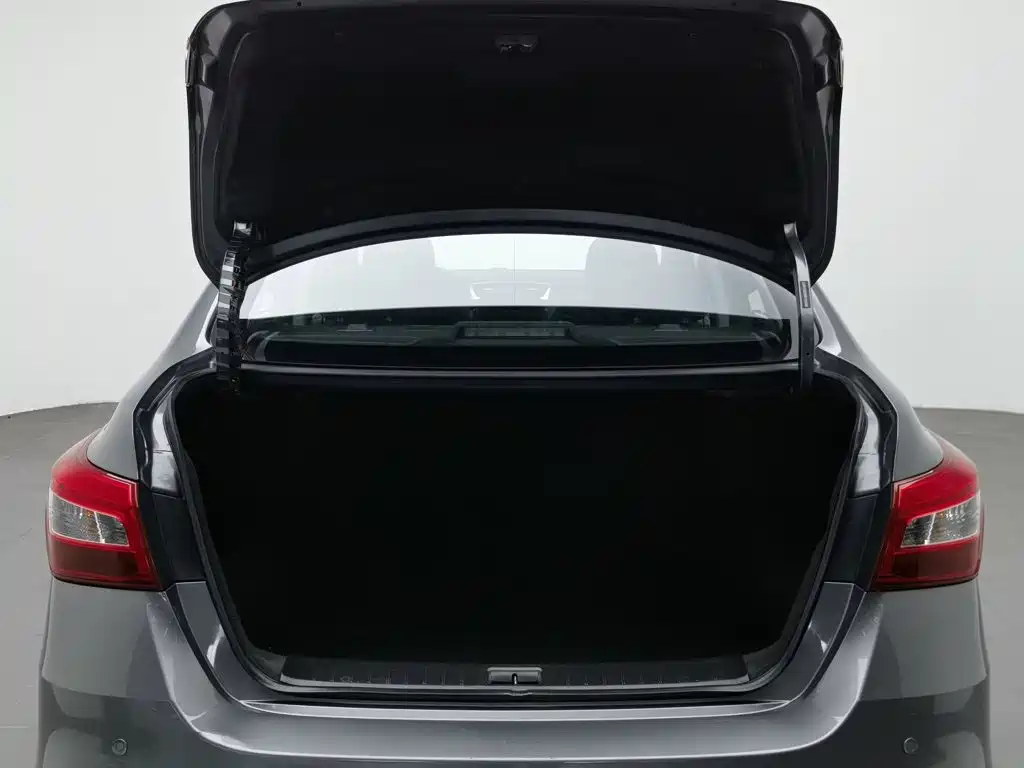 Nissan Sylphy 2024 — фото 16