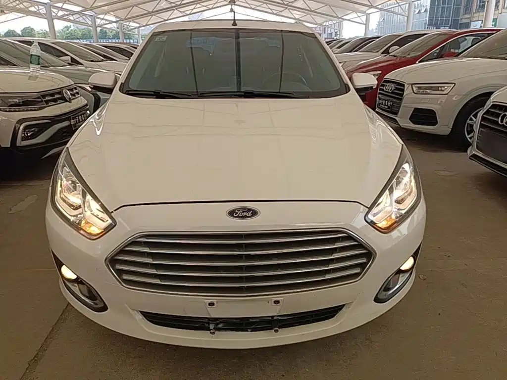Ford Forrest 2015