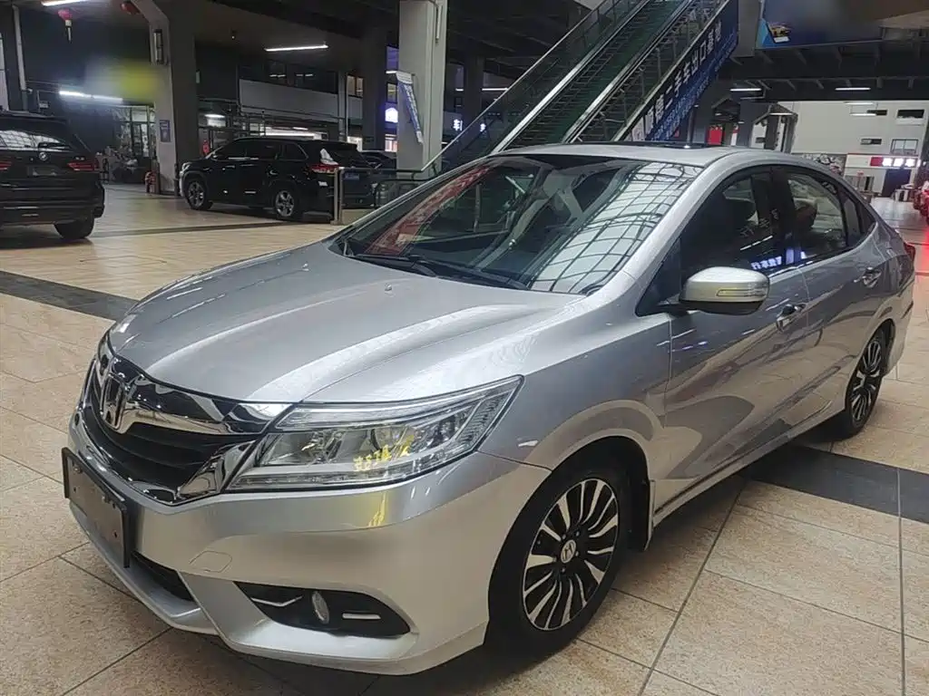Honda Crider 2014