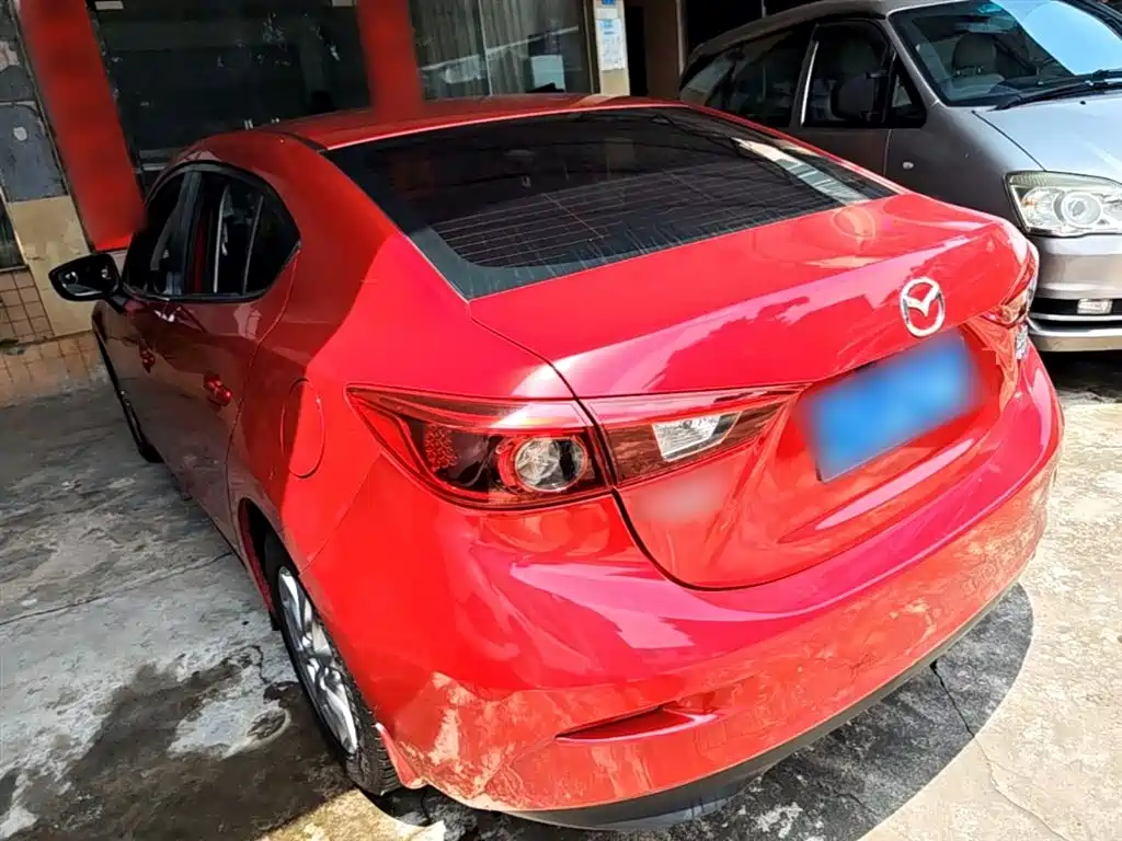 Mazda 3 Axela 2018 — фото 5