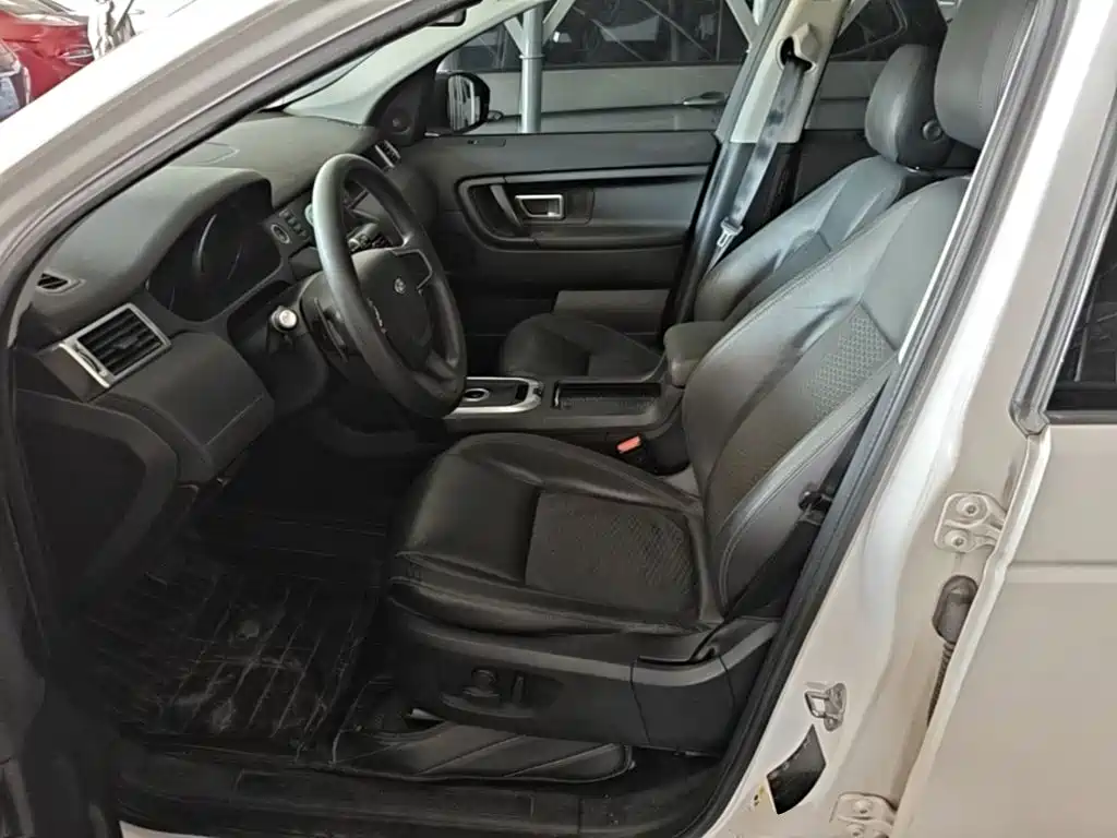 Land Rover Discovery Sport 2016 — фото 15